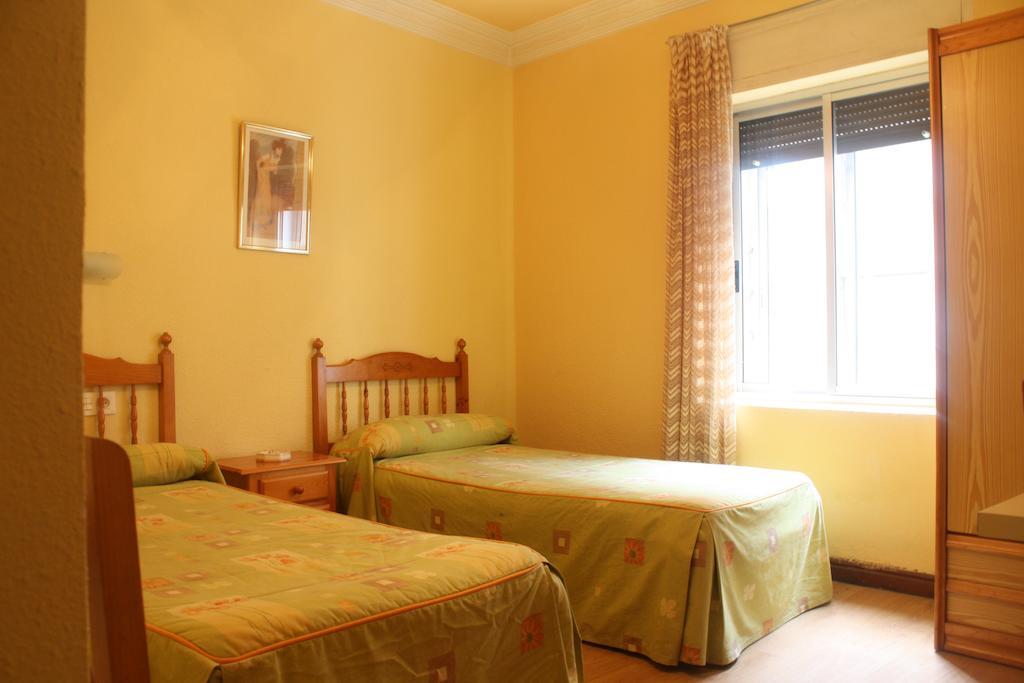 Hostal Temino Бургос Номер фото